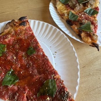 St Pizza - Tomato slice , sausage slice - - Pizza Near Me - New Orleans, Louisiana St Pizza - Tomato slice , sausage slice - - Pizza Near Me - New Orleans, Louisiana