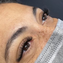 Dark Luxx Lash Studio