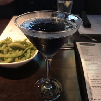 Yard House - Black Orchid - New American Near Me - San Antonio, Texas