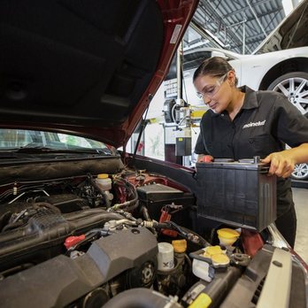 Meineke Car Care Center - Auto Repair Near Me - Garland, Texas
