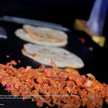 La Antorcha Taco Catering - Carne al pastor y Quesadillas - Caterers Near Me La Antorcha Taco Catering - Carne al pastor y Quesadillas - Caterers Near Me