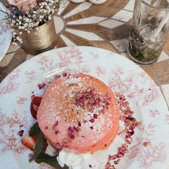 Little Hen - Rose petal pancakes - Breakfast & Brunch Near Me - Miami, Florida