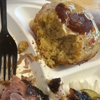 Yellow Rose BBQ - Corn bread - Barbeque Near Me - Jacksonville, Florida Yellow Rose BBQ - Corn bread - Barbeque Near Me - Jacksonville, Florida