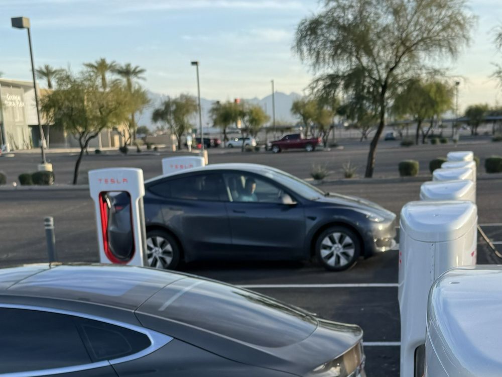 TESLA SUPERCHARGER Updated April 2024 1375 N Litchfield Rd, Goodyear, Arizona EV Charging