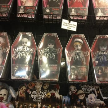 ScareLA - Scare L.A. 2013 - ghoulishly adorable Living Dead Dolls. - Festivals Near Me - Los Angeles, California