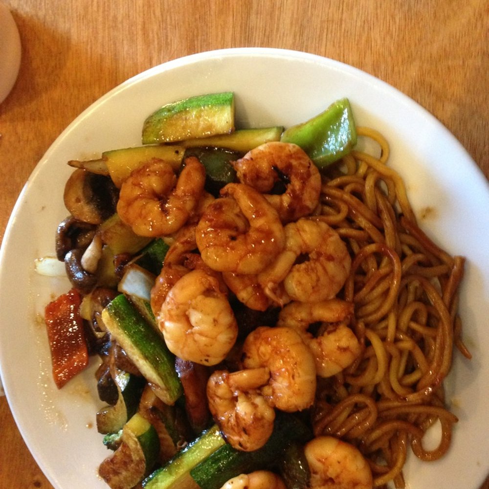 Sushi House & Grill - Shrimp hibachi with grilled vegetables and noodles - Sushi Bars Near Me - Jacksonville, Florida Sushi House & Grill - Shrimp hibachi with grilled vegetables and noodles - Sushi Bars Near Me - Jacksonville, Florida