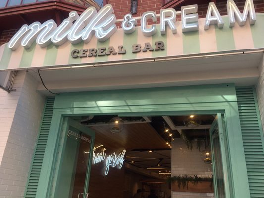 Milk & Cream Cereal Bar by null
