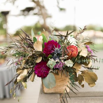 Flowers 'a La Carte - Florists Near Me - San Diego, California
