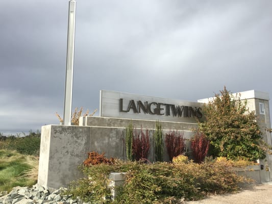 LangeTwins Family Winery and Vineyards by null