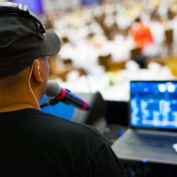 DJ Ferbidden - Voice over and DJing for a Fashion Show. - DJs Near Me DJ Ferbidden - Voice over and DJing for a Fashion Show. - DJs Near Me