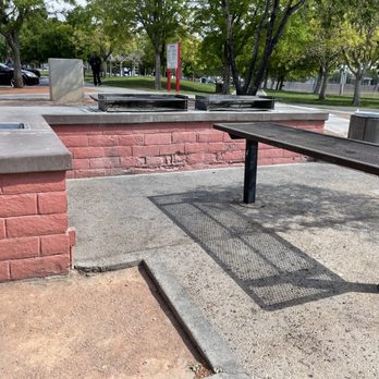 Rainbow Family Park - Two grills, buffet table and sink - Playgrounds Near Me - Las Vegas, Nevada Rainbow Family Park - Two grills, buffet table and sink - Playgrounds Near Me - Las Vegas, Nevada