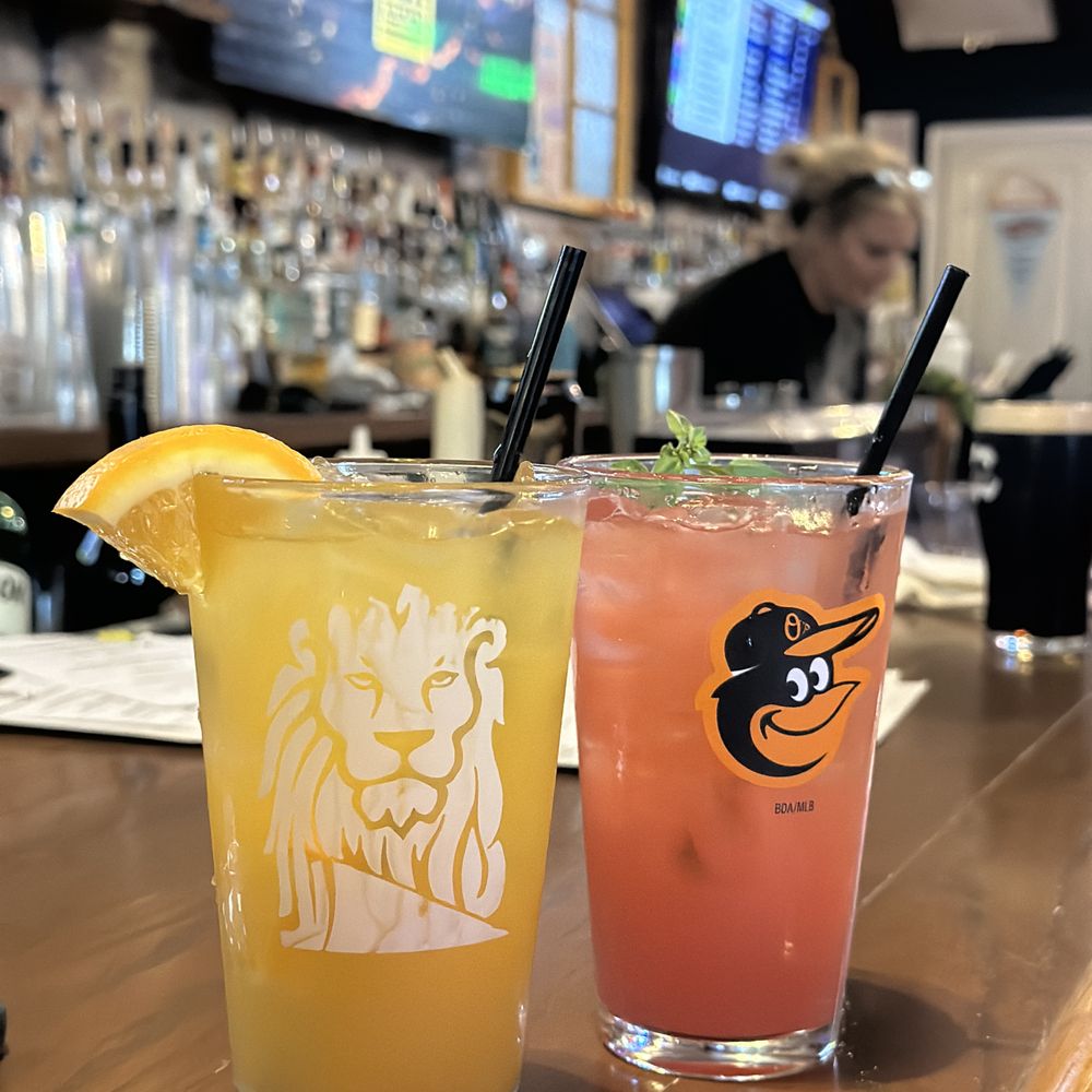 Barracudas Locust Point Tavern - Orange crush and strawberry crush - New American Near Me - Baltimore, Maryland Barracudas Locust Point Tavern - Orange crush and strawberry crush - New American Near Me - Baltimore, Maryland