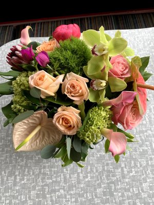 Custom flower delivery for Mom! - Many options to choose from to make any mom happy! Show your love with flowers, adjusting to any situation, delivered straight to you! Custom flower delivery for Mom! - Many options to choose from to make any mom happy! Show your love with flowers, adjusting to any situation, delivered straight to you!