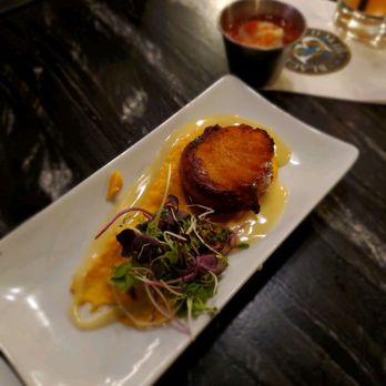 Blackwall Hitch - Bacon Wrapped Scallop - New American Near Me - Baltimore, Maryland