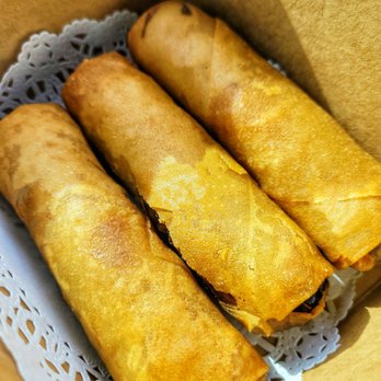 Erawan Organic Thai Restaurant - Spring Rolls Appetizer - Thai Near Me - Sandy Springs, Georgia Erawan Organic Thai Restaurant - Spring Rolls Appetizer - Thai Near Me - Sandy Springs, Georgia
