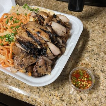 Asian Style Kitchen - Chow mein, fried rice, grilled chicken, chili sauce - Asian Fusion Near Me - Merced, California Asian Style Kitchen - Chow mein, fried rice, grilled chicken, chili sauce - Asian Fusion Near Me - Merced, California
