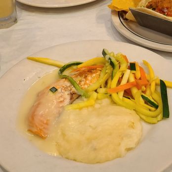 Ocean One Bar and Grille - Grilled salmon with lemon herb sauce - Bars Near Me - Las Vegas, Nevada Ocean One Bar and Grille - Grilled salmon with lemon herb sauce - Bars Near Me - Las Vegas, Nevada