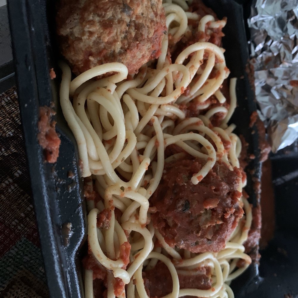 Full order of spaghetti and meatballs with almost no sauce! Not worth it. Full order of spaghetti and meatballs with almost no sauce! Not worth it.