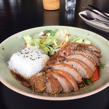 Ngon Restaurant Berlin - Ente mit Reis - Vietnamese Near Me - Berlin, BE