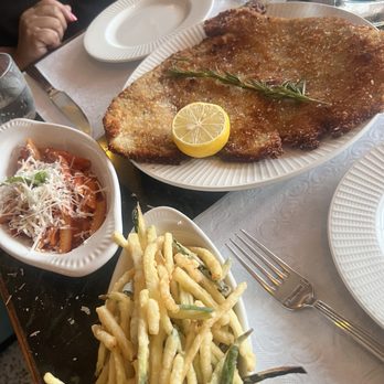 Cotoletta - Salad Near Me - Miami, Florida