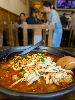 Min’s Noodle House 渔家重庆小面 by null