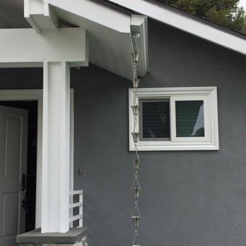 5 Seamless Aluminum Rain Gutters Powder Coated In White With
