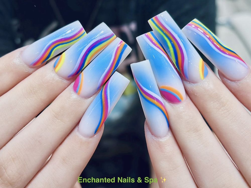 Enchanted Nails & Spa Logo