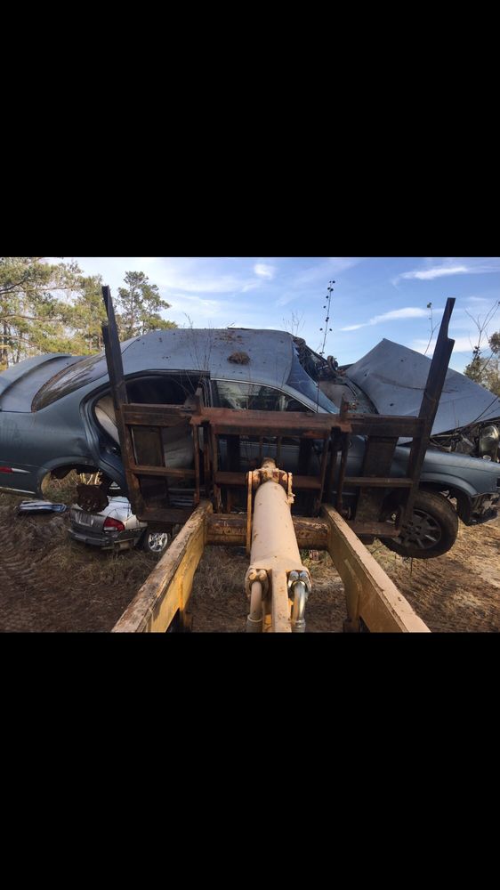 CRAWFORD’S SALES AND SERVICE Updated September 2024 25 Photos 111