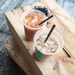 Woke me up daily, don't need no Starbucks. #JustinBieber #Belieber Lol Thai Iced Tea and Sea Salt Yin Yang (HK Cha Chan Tengxcoffee) Woke me up daily, don't need no Starbucks. #JustinBieber #Belieber Lol Thai Iced Tea and Sea Salt Yin Yang (HK Cha Chan Tengxcoffee)