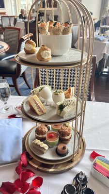 Rowes Wharf Sea Grille by null