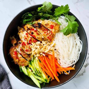 On Safari Foods - Vietnamese bun bowls - Caterers Near Me - Seattle, Washington On Safari Foods - Vietnamese bun bowls - Caterers Near Me - Seattle, Washington