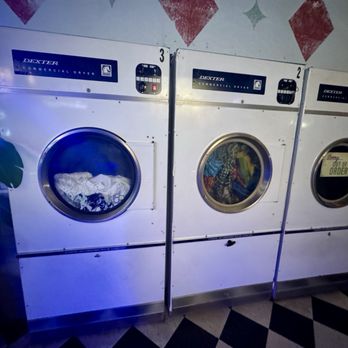 DIRTY LAUNDRY - Updated July 2024 - 293 Photos & 120 Reviews - 1742 ...