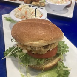 Crab cake sandwich and cole slaw Crab cake sandwich and cole slaw