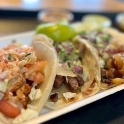 Street Tacos Y Hot Dogs Guadalajara - Shrimp and Asada tacos