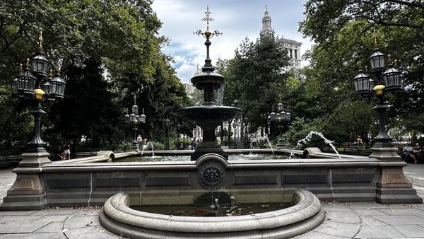 City Hall Park by null