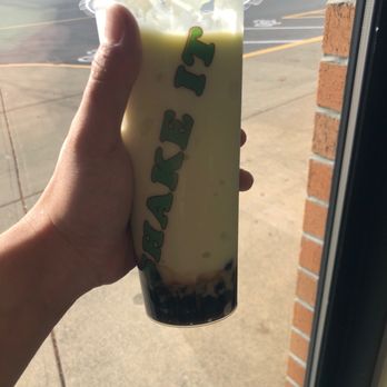 Shake It - Avocado slush with tapiocas - Bubble Tea Near Me - Victoria, British Columbia