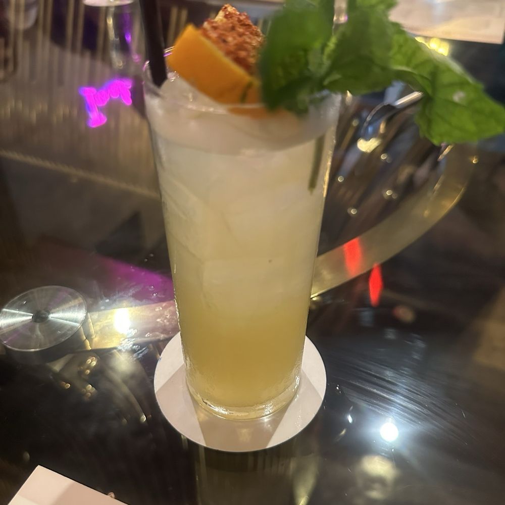 Bosscat Kitchen & Libations  - Cocktails - New American Near Me - Woodlands, Texas