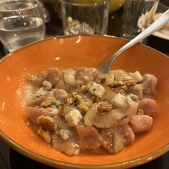 Plebiscito - Red Gnocchi with pears and blue cheese. - Pizza Near Me - Rome, RM Plebiscito - Red Gnocchi with pears and blue cheese. - Pizza Near Me - Rome, RM