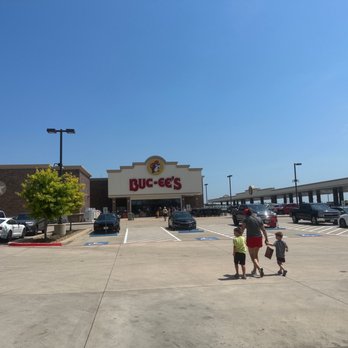 Buc-ee's - Gas - Convenience Stores Near Me - Bastrop, Texas Buc-ee's - Gas - Convenience Stores Near Me - Bastrop, Texas