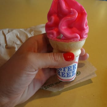 Wienerschnitzel - Fast Food Near Me - Apple Valley, California