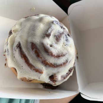 Maverik Adventure's First Stop - Cinnabon - Convenience Stores Near Me - Fillmore, Utah