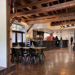 Chama Local - Dining area and bar.