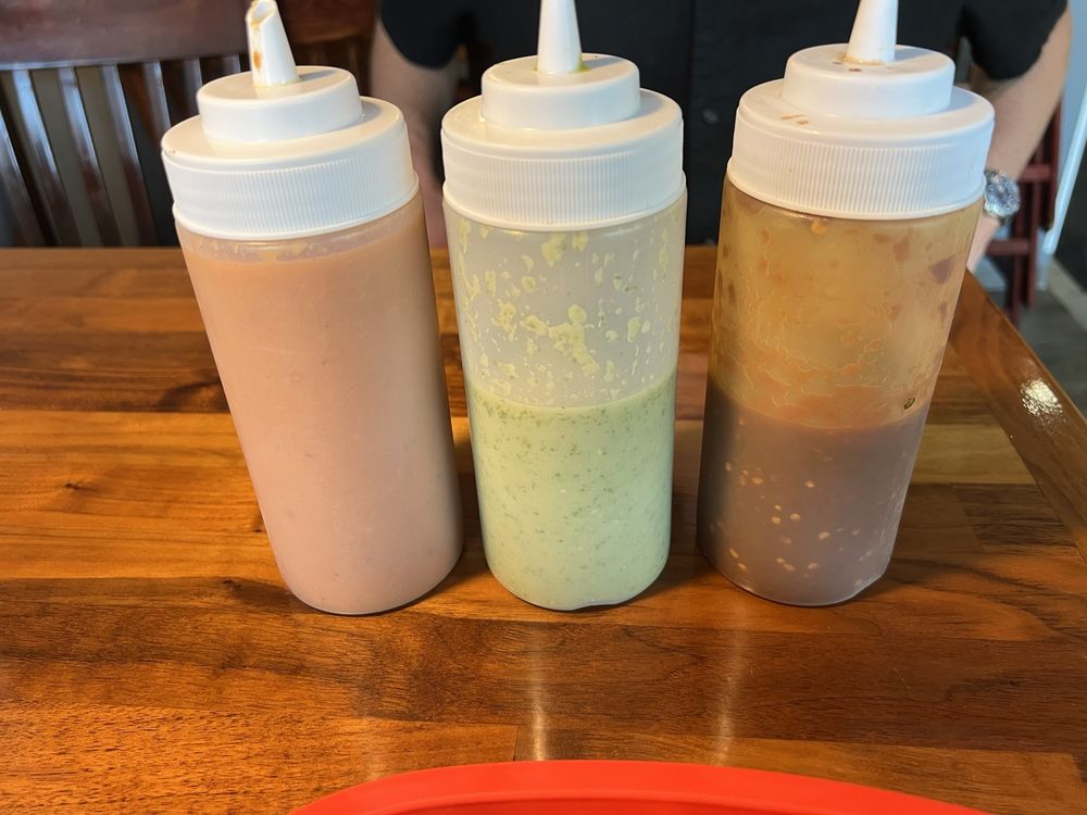 Food from Lulu’s Salsas