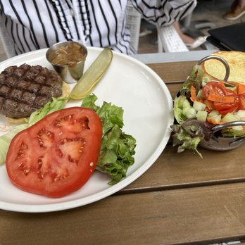 Farmer's Table - Grass - Fed Beef Burger - Desserts Near Me - Boca Raton, Florida