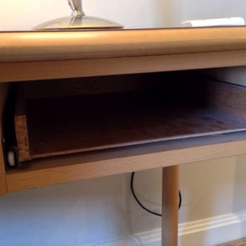 The Alexander Pope - Missing drawer. Did the maid not notice? - Pubs Near Me - Twickenham, XGL The Alexander Pope - Missing drawer. Did the maid not notice? - Pubs Near Me - Twickenham, XGL