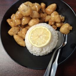 Lemon Chicken with white rice Lemon Chicken with white rice
