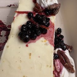 1933 Restaurant & Tavern - Huckleberry White Chocolate Cheesecake