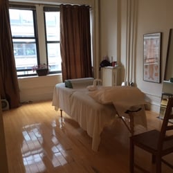 Treatment room.