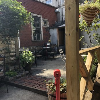 Sunny's Bar - Outside -back - Bars Near Me - Brooklyn, New York