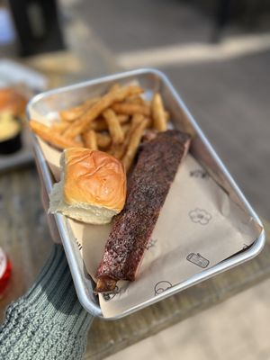 Urban Roots Brewery & Smokehouse by null
